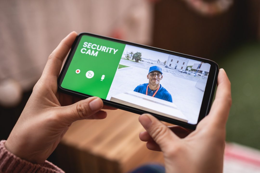 Monitoramento de câmera de segurança pelo celular